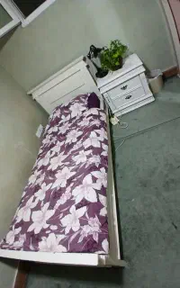 تخت ، پا تختی ، صندلی ست