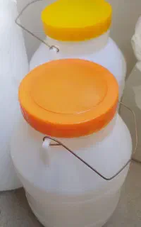 دبه