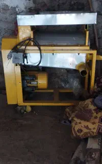 دستگاه آب گوجه گیری