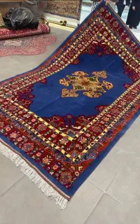 فرش دستباف (بساک)تک ۸ متری کرک ابریشم قشقایی