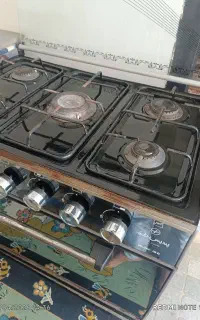 اجاق گاز طرح فر کاملاً سالم