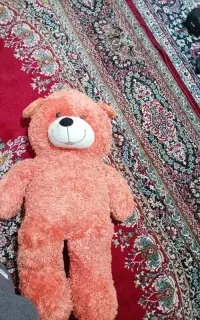 عروسک غول پیکر