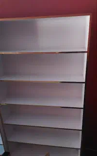 دکور فروشی با رگال چوب کار