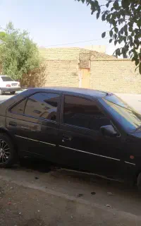پژو ۲۰۰۰