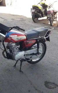 موتورهندا۱۲۵