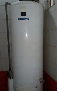 آبگرمکن آزمایش