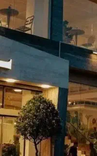 باریستا ـ صندوق دار خانم ـ نیرو جهت آبمیوه و بستنی