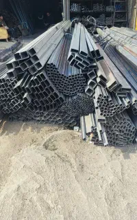 نیازمند یک کارگر ساده جهت کار در بارگیری آهن