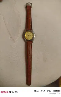 ساعت قدیمی Omax