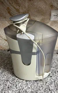 دستگاه آبمیوه گیری