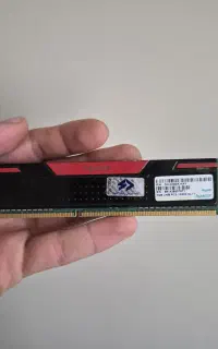 رو دو گیگ ddr3 12800