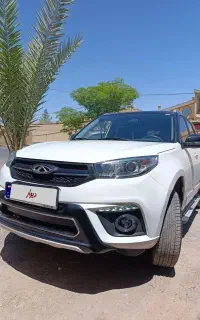 ام وی ام ایکس۳۳