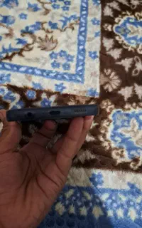 گوشی فروشی