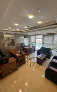 رهن اجاره خدماتی پارکینگ دار ۵۵متر*ولیعصر*برج سینا