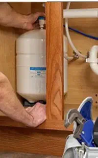 تعمیر و سرویس انواع دستگاه های تصفیه آب خانگی