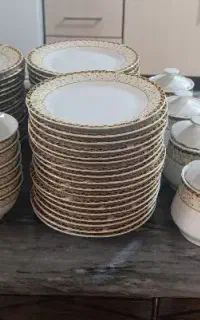 سرویس مرجان لب طلایی
