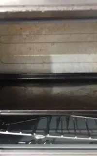 توستر و تخت خواب به فروش می‌رسد