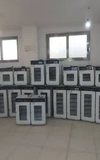 مـاشین جوجه کشی -*-bn با فن اضطراری. دستگاه