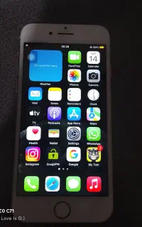 فروش آیفون هشت شصت و چهار گیگ رزگلد