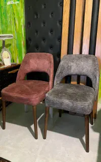 صندلی نهارخوری در حد نو