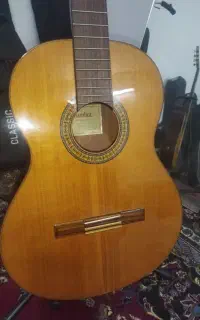 گیتار اسپانیایی الحمبرا Alhambra c3