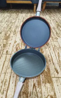 تابه دو طرفه کار کرده