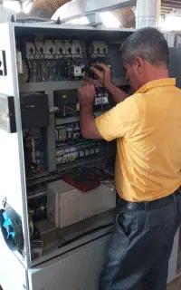 برق و صنعت متین