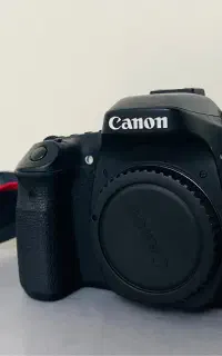 بدنه دوربین 80D Canon
