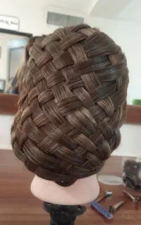 آموزش و خدمات بافت مو