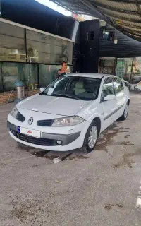 مگان ۲۰۰۰ مدل ۹۱