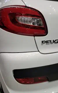 فروش ۲۰۷ پانا قالپاق