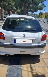 ۲۰۶ تیپ ۲ مدل ۱۴۰۰