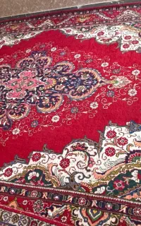 فروش چندین مدل فرش دستبافت۹و۱۲متری