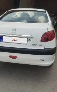 اس دی ،بدون مشابه،وی8