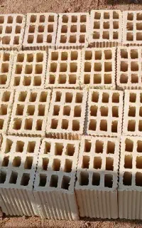 سفال تعداد بالا بصورت دربستی مستقیم از اصفهان