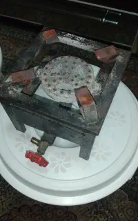 پلویز کوچک تک شعله