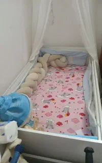 تخت گهواری