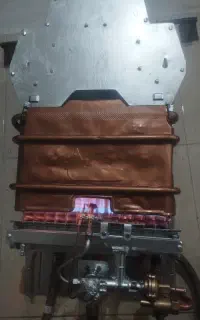 خریدار و فروشنده آبگرمکن و پکیج