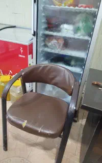میز و صندلی