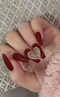 کاشت ناخن تخصصی ولیعصر همافر تخفیف ویژه