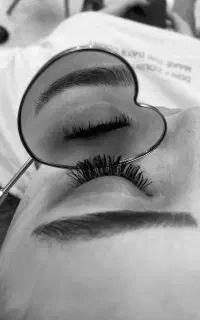 خدمات مژه