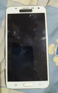 یک عدد گوشی سامسونگ J7  اصل فنلاند
