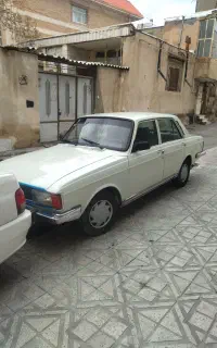 پیکان 82