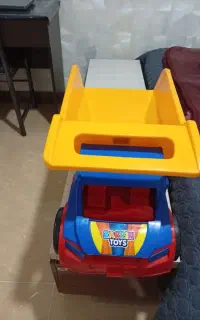 کامیون اسباب بازی نونو