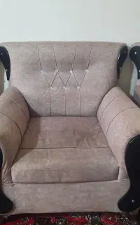 ی دست مبل هفت نفره  بدون پارگی و سوختگی