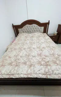 تخت دونفره