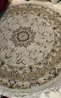 فرش ماشینی قطر ۱/۵ سالم