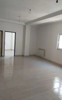 آپارتمان ۸۷ متری (بندرگز)