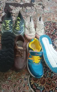 فروش چهار جفت کفش بچه گانه