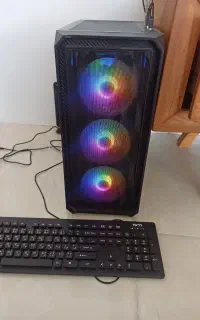 کیس گیمینگ حرفه ای مناسب 2k و 4k